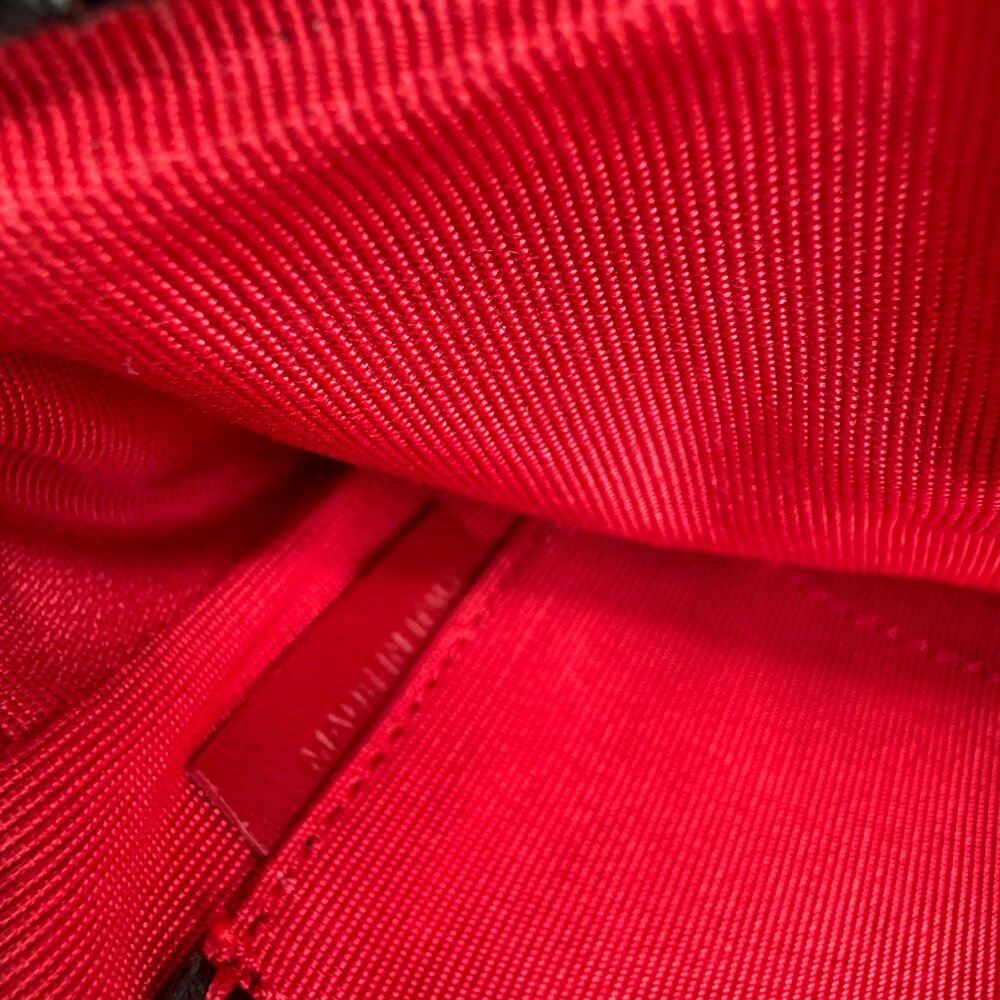 🌷❤️‍🔥FINAL SALE 🔥 NO OFFERS🌷💥Christian Louboutin Sweet Charity Bag - Picture 8 of 10